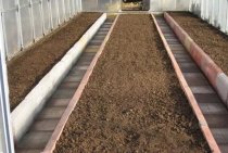 How to prepare soil for a greenhouse