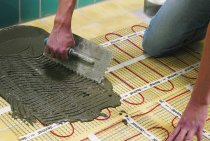 Do-it-yourself installation of an electric underfloor heating under a tile