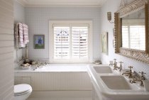 Bathroom design in light colors: 40 ideas