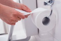 Pouvez-vous jeter du papier toilette dans les toilettes ?