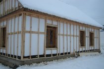 Is it possible to insulate a frame house from the outside with foam