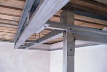 Assembling a frame from a metal profile for drywall