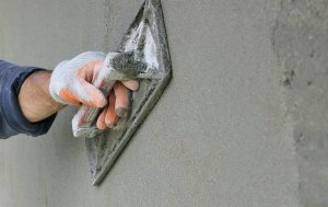 How long does it take to completely dry the plaster on the walls?