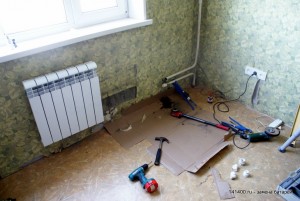 Πώς να κρεμάσετε μόνοι σας την μπαταρία θέρμανσης