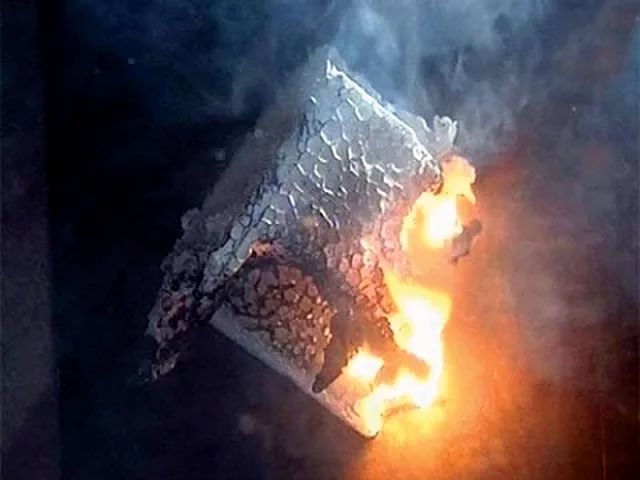 عزل منزل خشبي بالبلاستيك الرغوي