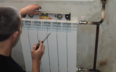 Como instalar, desmontar e lavar um radiador de ferro fundido