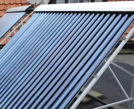 Construção e vantagens dos coletores solares a vácuo