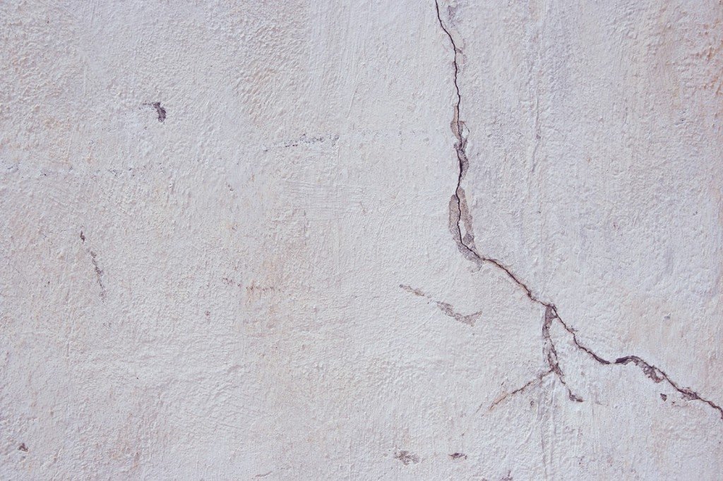 cracks in plaster