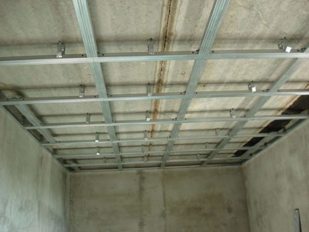 Finished crate for a single-level false ceiling