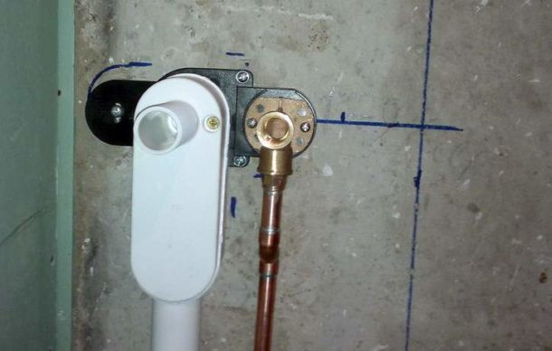 Built-in drain installation