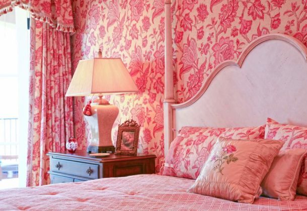 pink room