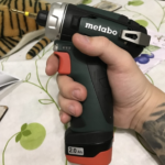 سائق المثقاب اللاسلكي Metabo PowerMaxx BS ، 10.8 V Li-ion 2x2 Ah