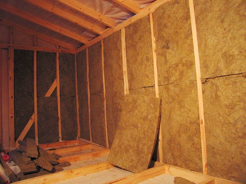 How to insulate a metal garage