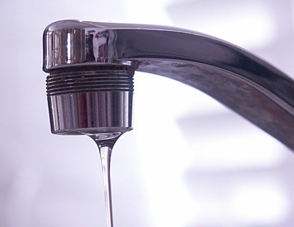 تبديل الخلاط لأنماط إمداد المياه لكابينة الاستحمام