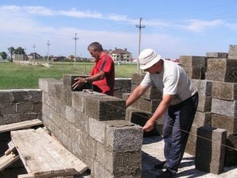 Pisos excelentes do tipo faça você mesmo, feitos de concreto de lascas e serragem, concreto de madeira