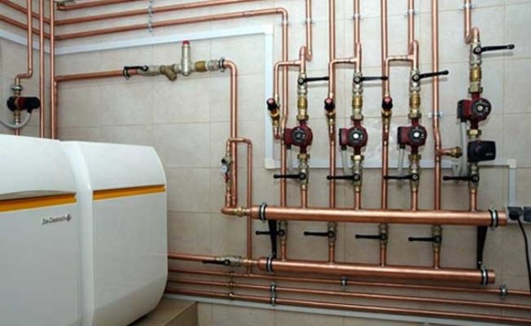 What pipe diameter is better to use for heating a private house and why