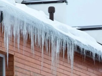 Barreira de vapor e proteção contra umidade e vento para um sótão frio noções básicas de aplicação e instalação