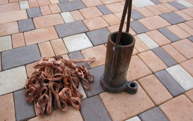 Chapeamento de cobre em casa