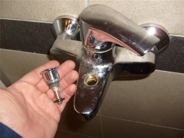 كيفية تفكيك رأس دش Grohe